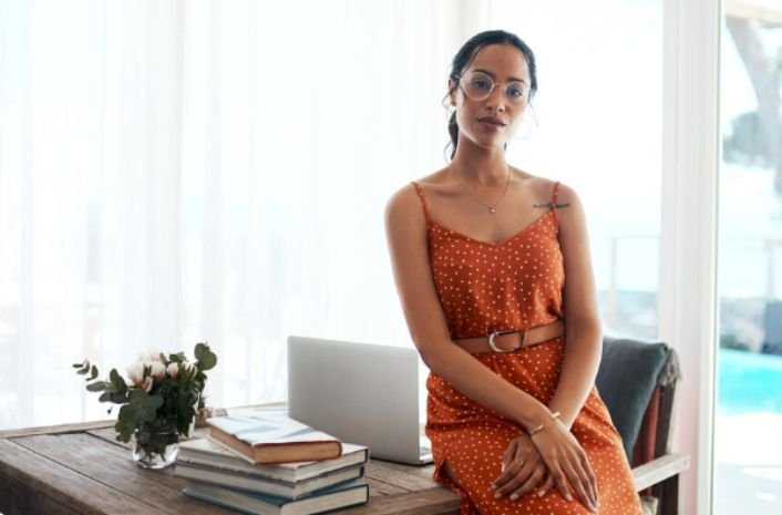 An elegant woman with elegant daily habits